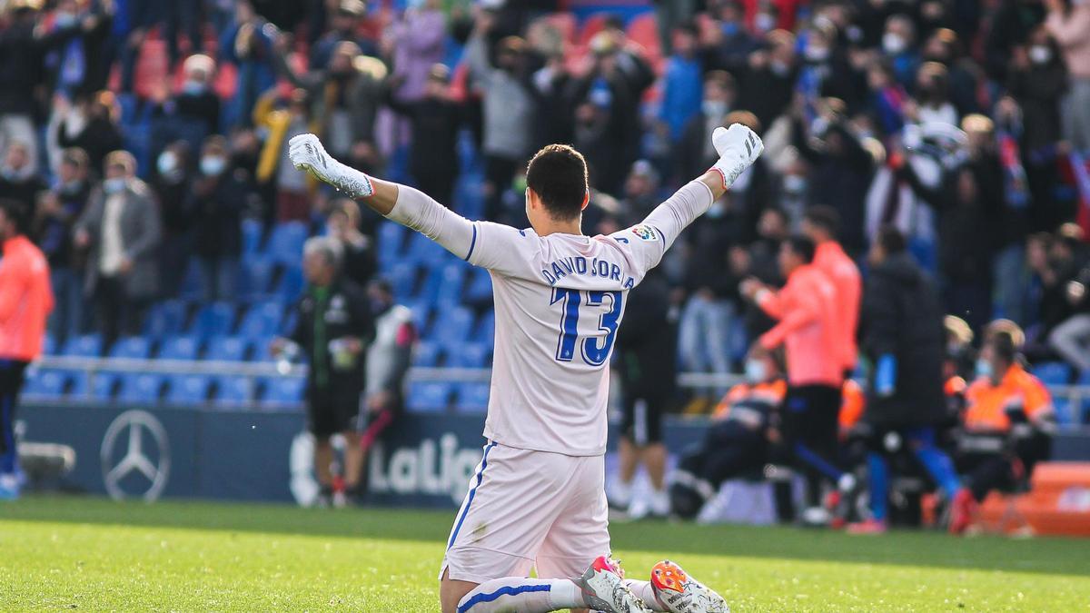 Getafe CF v Cadiz CF (132907710).jpg