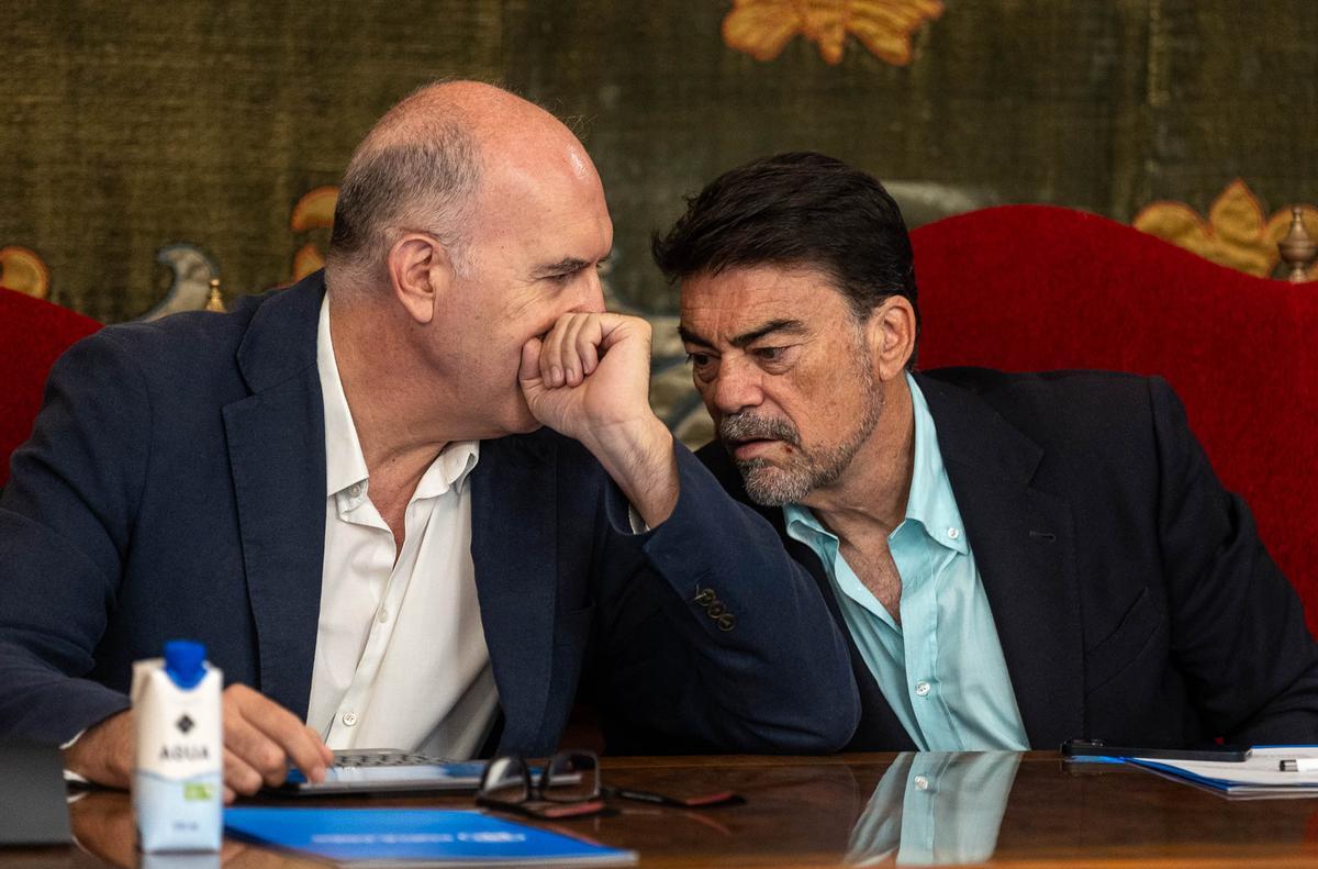 Las imágenes del Pleno Extraordinario del Ayuntamiento de Alicante