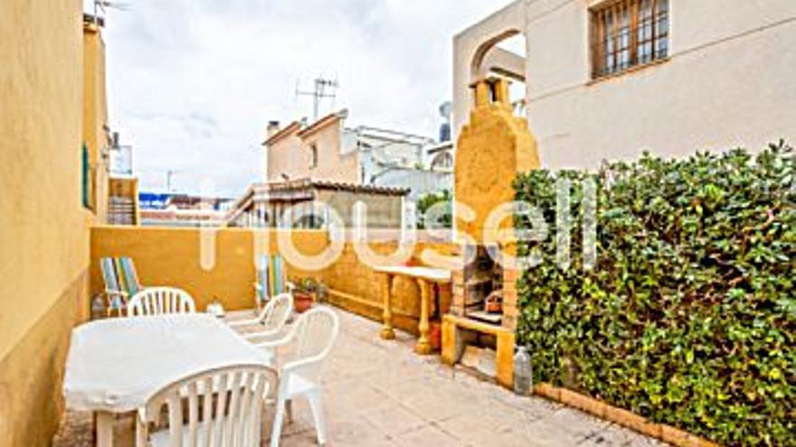 129.000 € Venta de casa en Nueva Torrevieja, Aguas nuevas (Torrevieja) 65 m2, 3 habitaciones, 1 baño, 1 aseo, 1.985 €/m2...