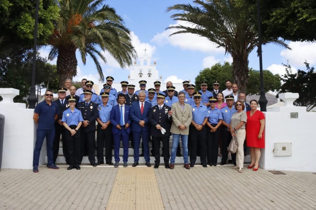 La Policía Local de Tías festeja a su patrón