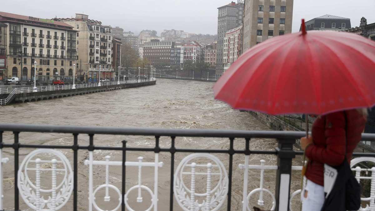 Las lluvias provocan inundaciones en Bilbao