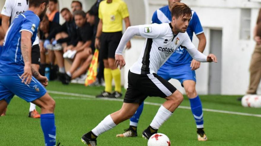 Alberto Rubio, durante un encuentro con el Ontinyent