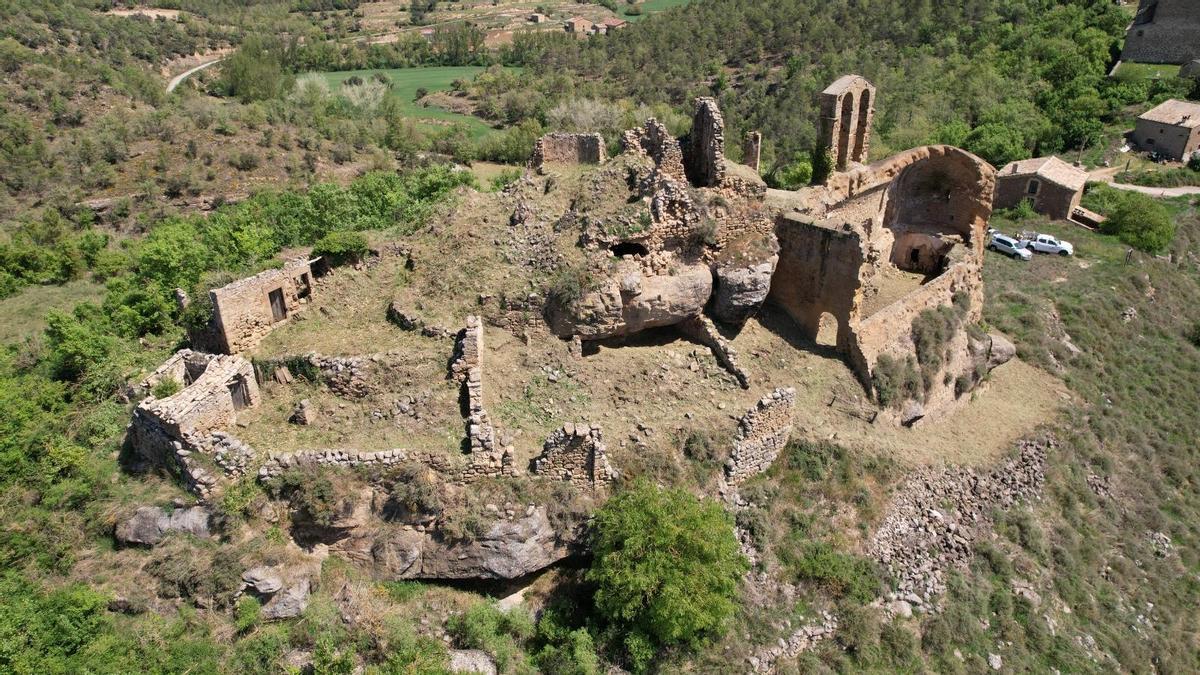 Vista aèria del castell de Madrona