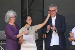 Ames pon en valor o deporte feminino co pregón de Elvira Tresguerras e futbolistas do FC Meigas