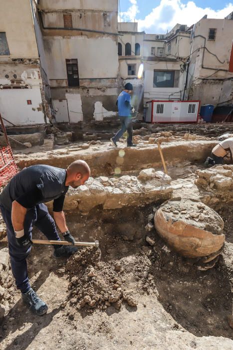 Unas obras dejan al descubierto restos arqueológic