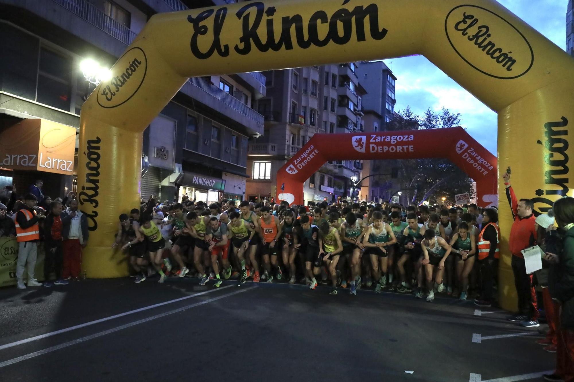 EN IMÁGENES | Zaragoza celebra su decimoctava edición de la San Silvestre