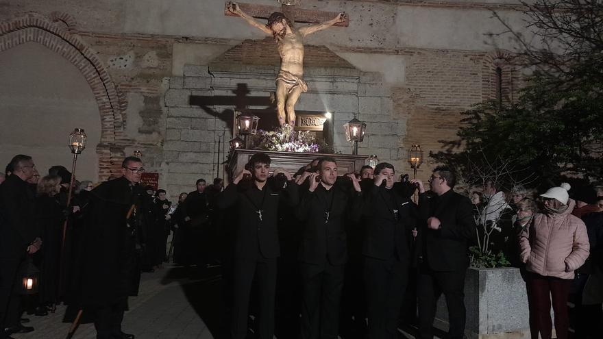 VIDEO | Procesión del Santísimo Cristo del Amparo de Toro