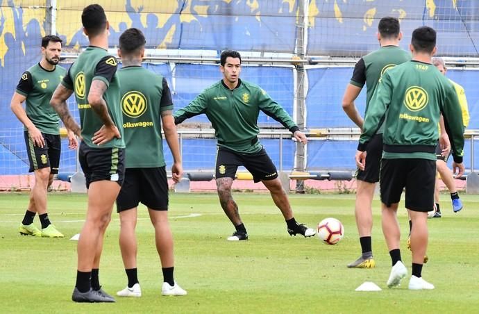 10/05/2019 HORNILLO. TELDE.  Entrenamiento UD Las Palmas. Fotógrafa: YAIZA SOCORRO.  | 10/05/2019 | Fotógrafo: Yaiza Socorro