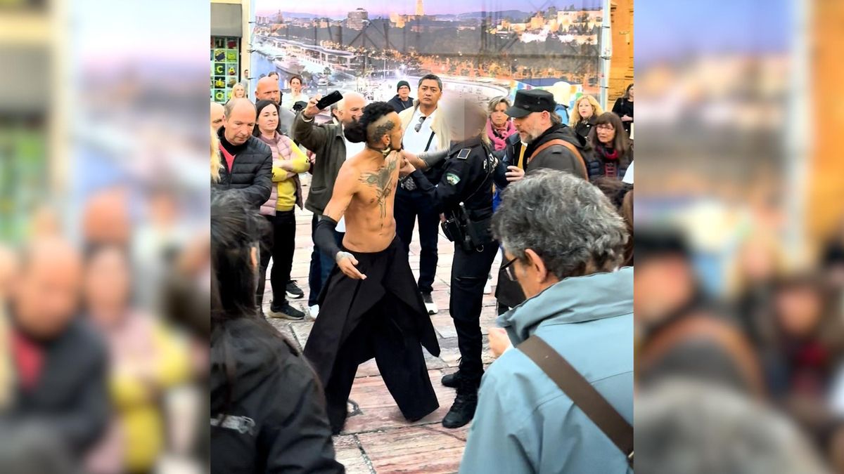 Tensión en el centro de Málaga por una intervención policial con un artista callejero