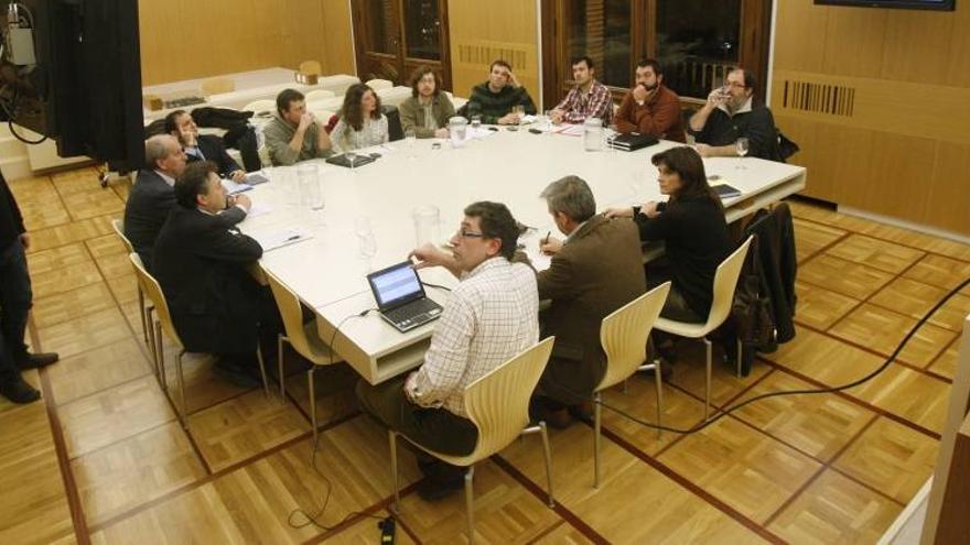 IU desafía al PSOE y seguirá adelante con el barrio &#039;slow&#039;