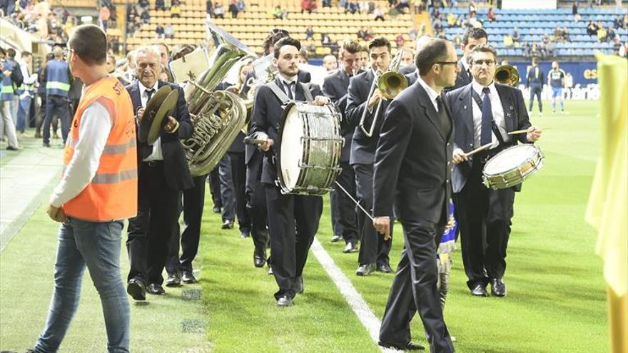 Otro día de ‘fiesta’ para la grada ‘grogueta’