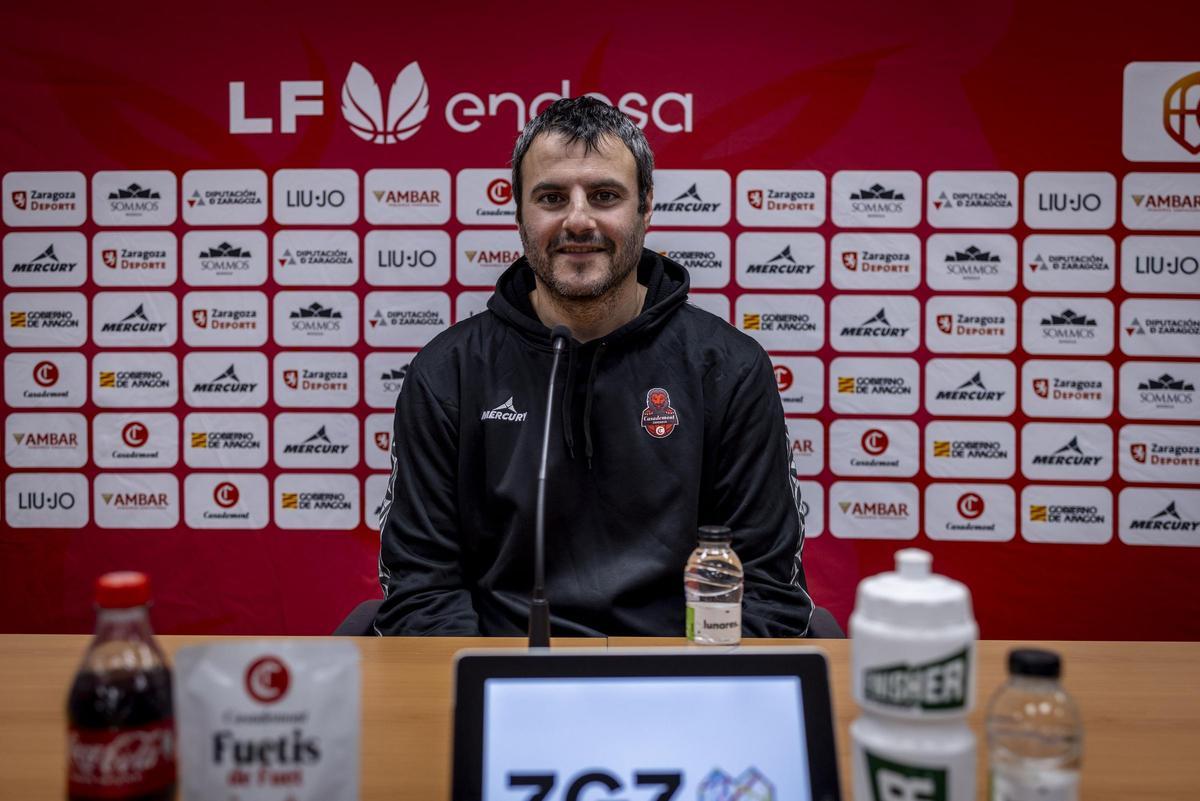 Carlos Cantero ,en rueda de prensa
