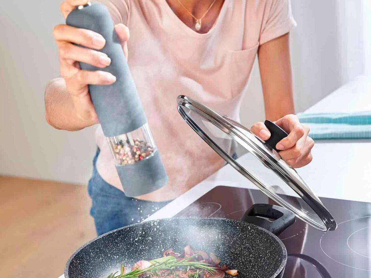 Cazuela de aluminio.