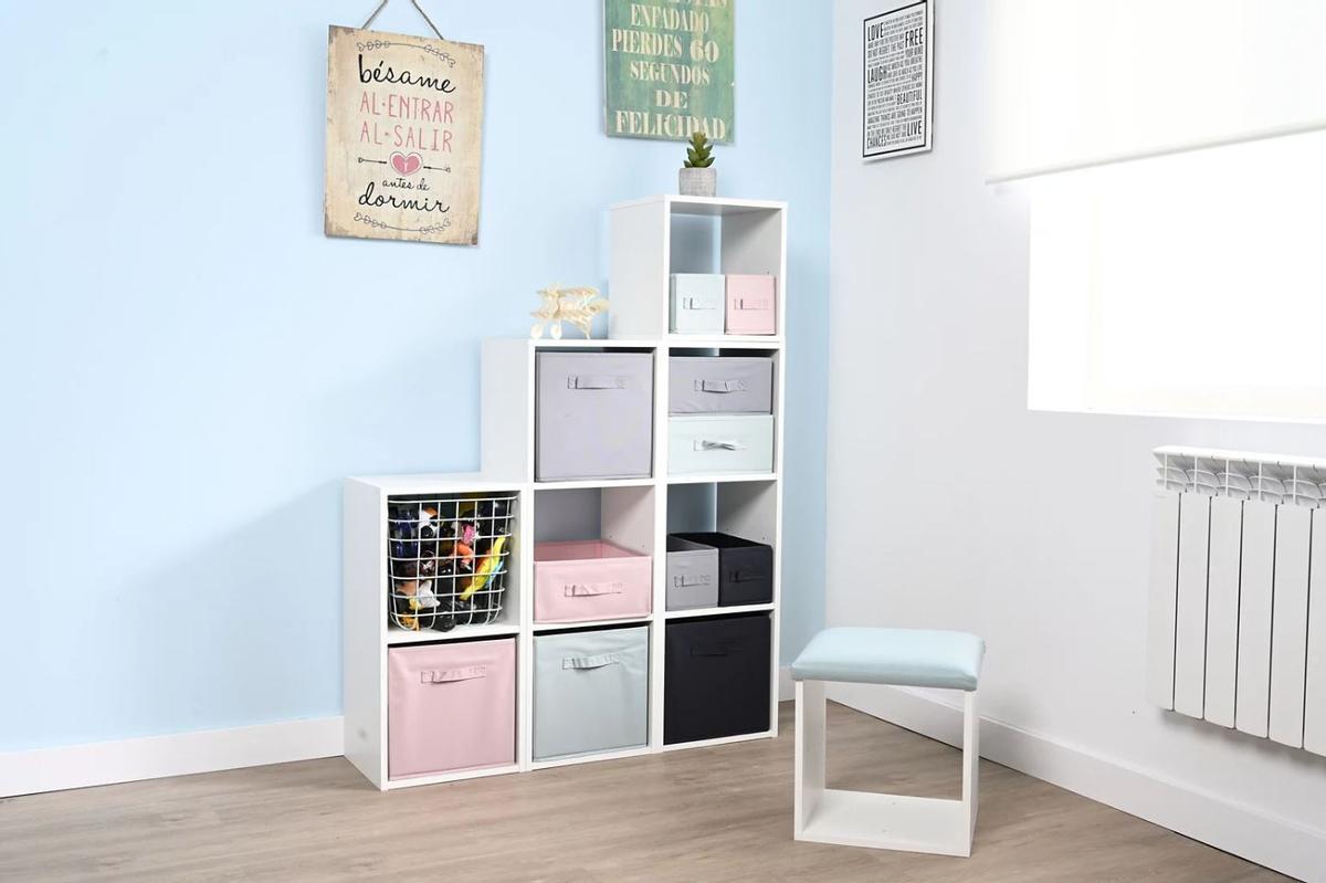 Estantería blanca madera Leroy Merlín | Una composición de cubos que pueden colocarse de formas diferentes