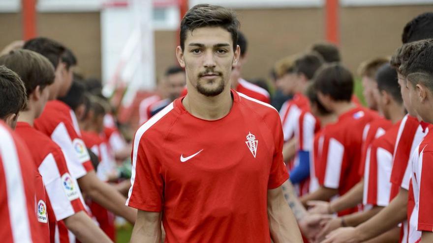 Federico Barba, en su presentación como jugador del Sporting.