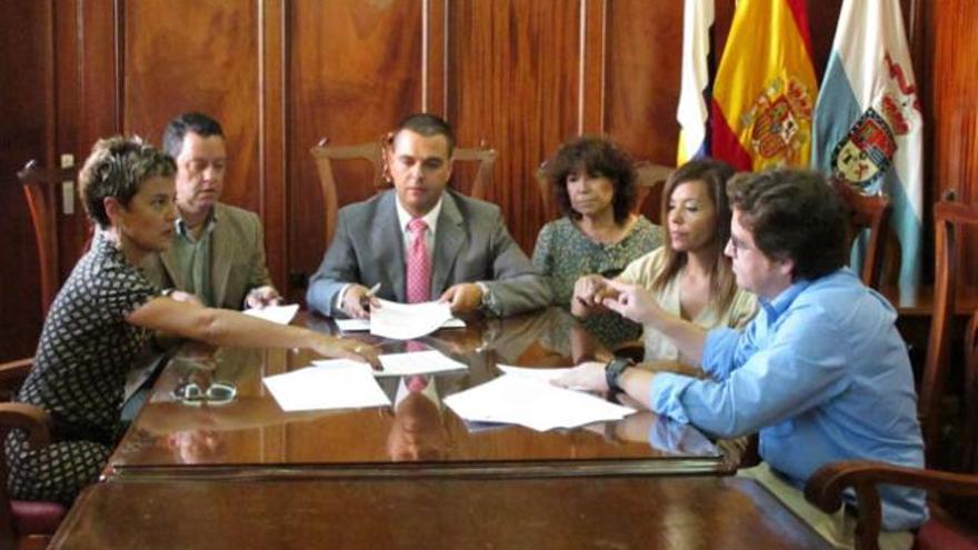 El Ayuntamiento de Guía ya cuenta con la biblioteca de Manuel González Sosa