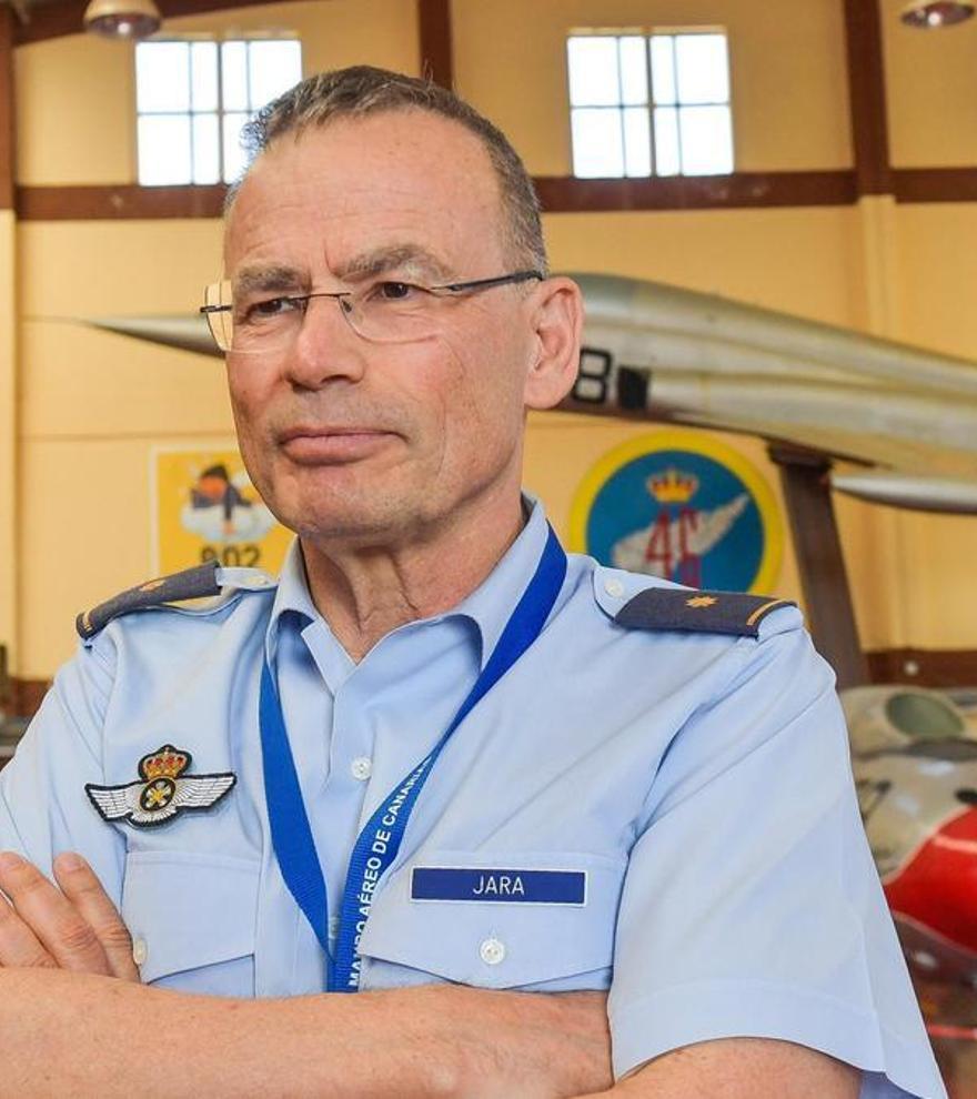 Daniel Pérez Jara, comandante del Ejército del Aire y el Espacio: &quot;Los Eurofighters están bastante bien preparados para soportar el efecto corrosivo&quot;