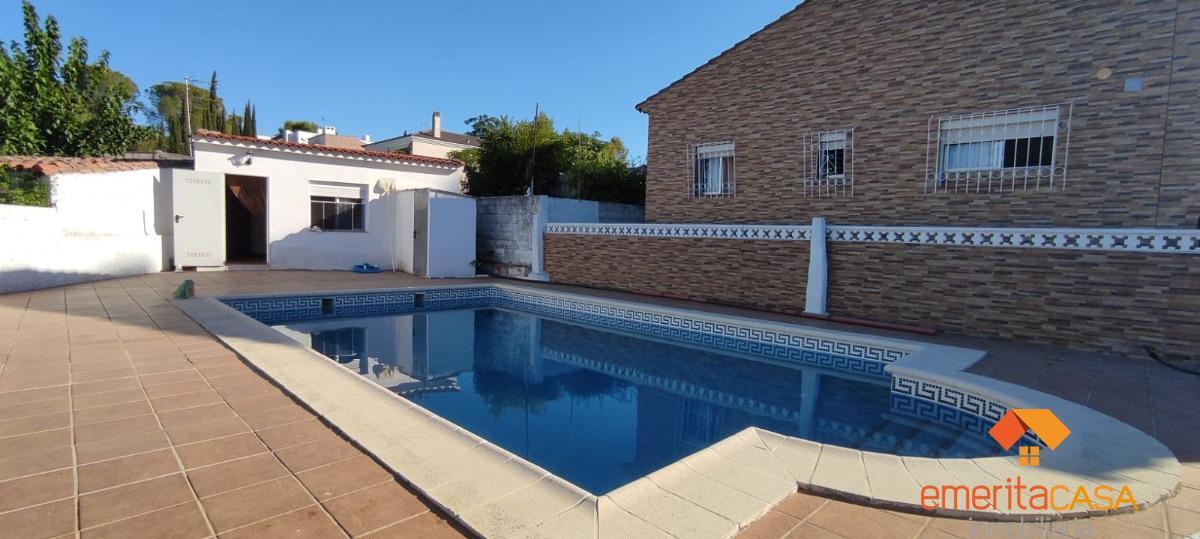 Casa en venta con piscina en Mérida