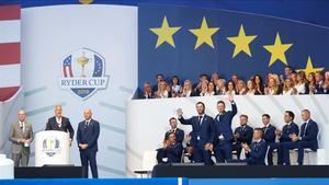 lmendiola45224767 golf   2018 ryder cup at le golf national   guyancourt  fran180927185636