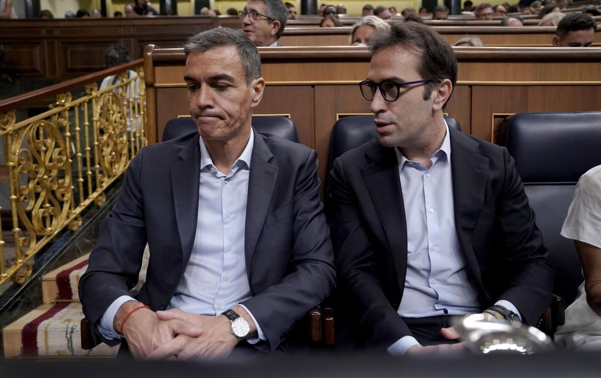 La sesión del Congreso con la comparecencia de Pedro Sánchez, en imágenes. La sesión del Congreso con la comparecencia de Pedro Sánchez, en imágenes.