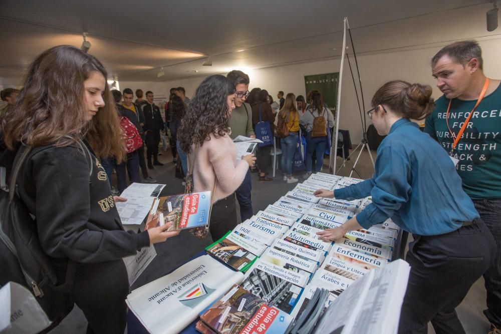 Los alumnos de Bachillerato eligen Universidad