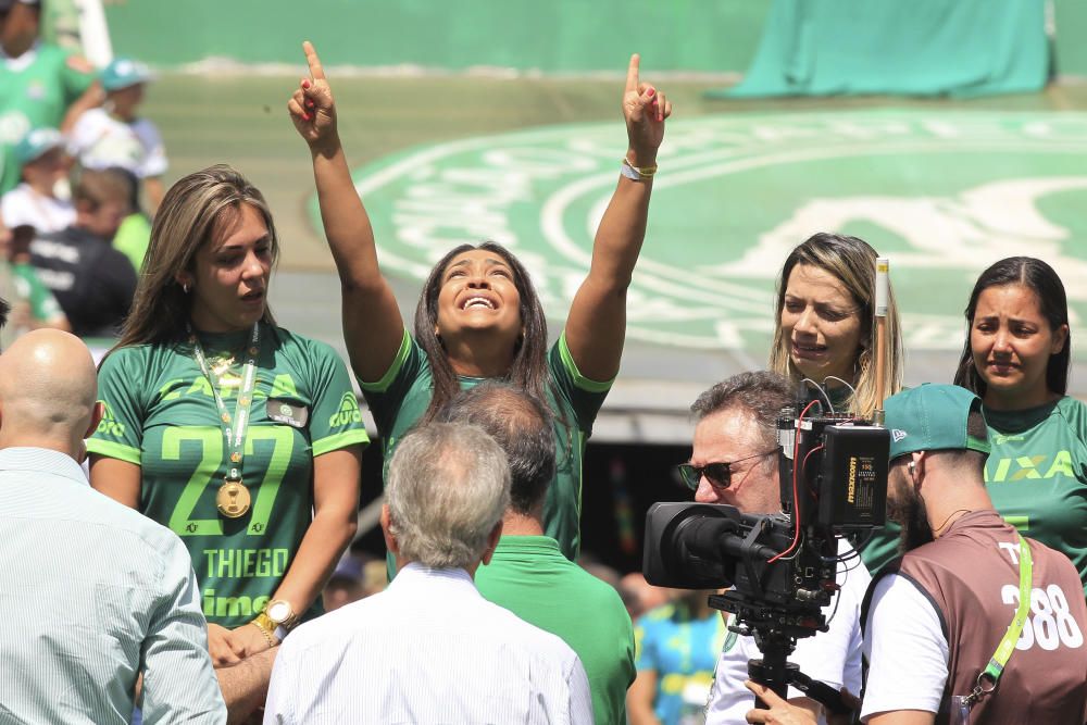 Primer partido del Chapecoense tras el accidente aéreo.