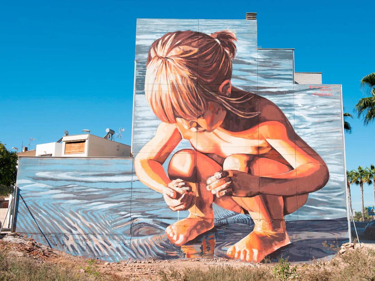 Mural de Més que Murs de Anna Repulló.