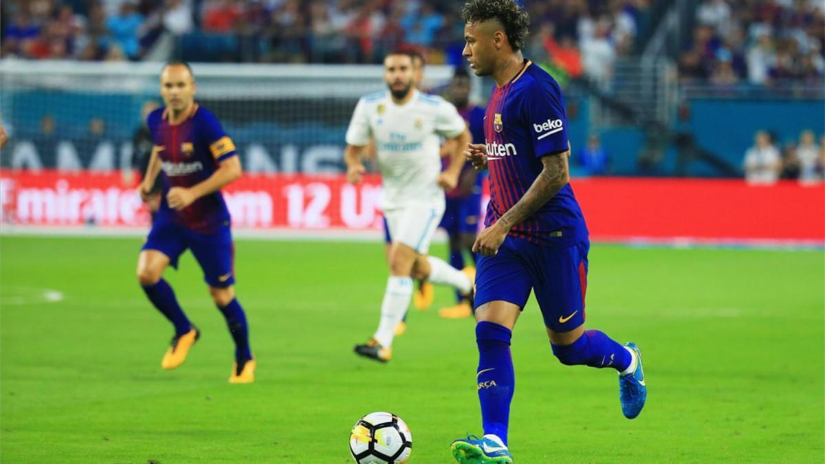 Neymar, ante el Real Madrid