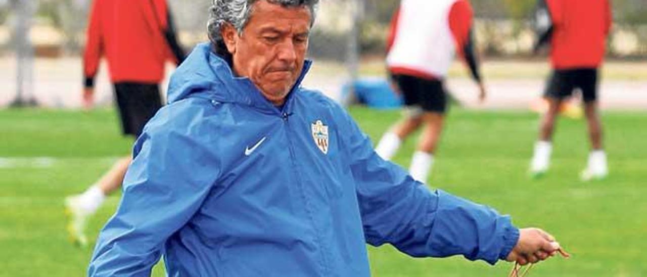 Néstor Gorosito, durante un entrenamiento reciente.