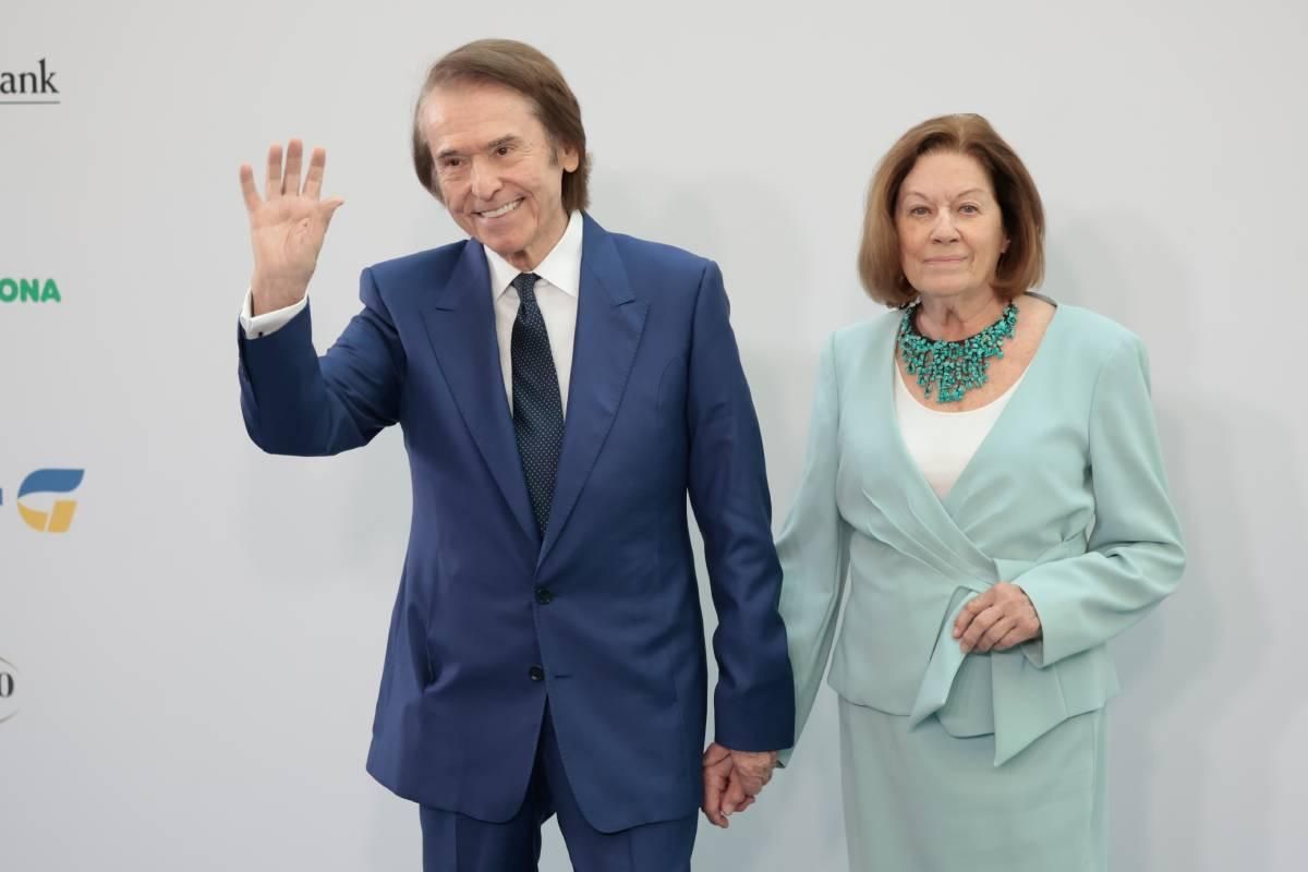 Raphael y su mujer