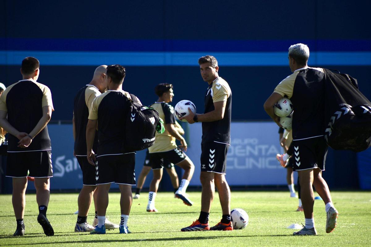 Funes lidera su primera pretemporada en el primer equipo del Málaga CF.