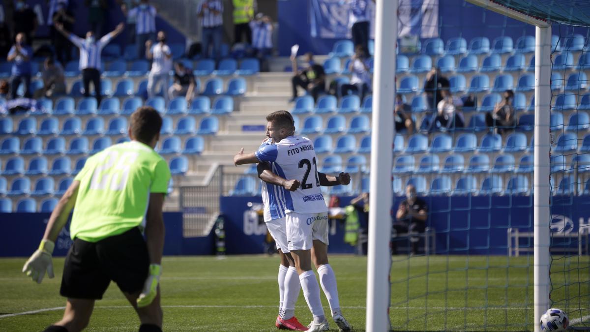 Fito Miranda celebra su gol de penalti al Inter de Madrid.