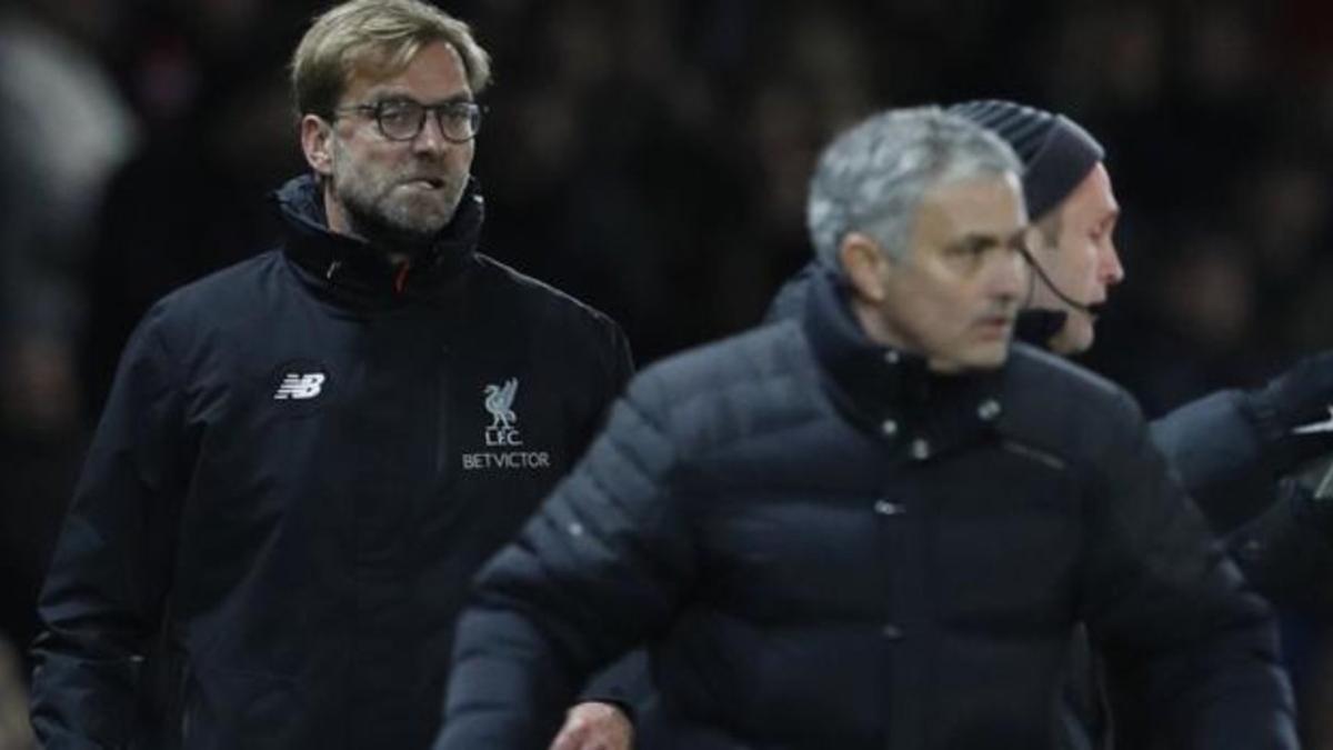 Klopp perdió la paciencia ante otra protesta desmedida de Mourinho.