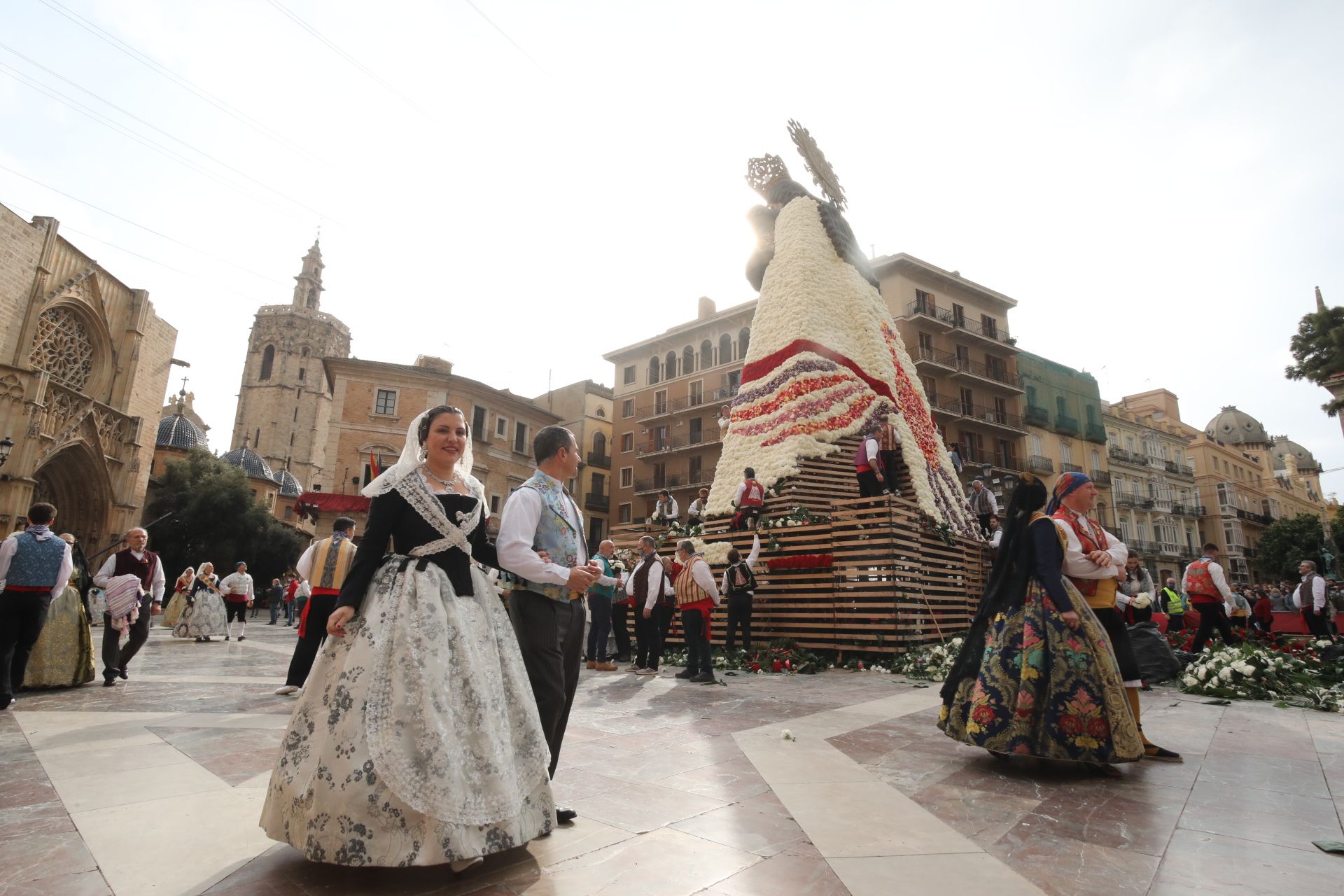 Búscate en el segundo día de Ofrenda por la calle Quart (de 15.30 a 17.00 horas)