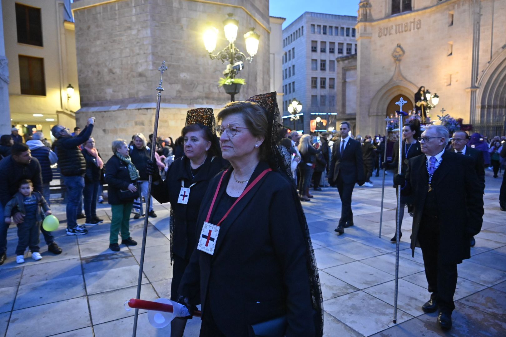 Viernes Santo en Castelló: procesión y Cristo yacente