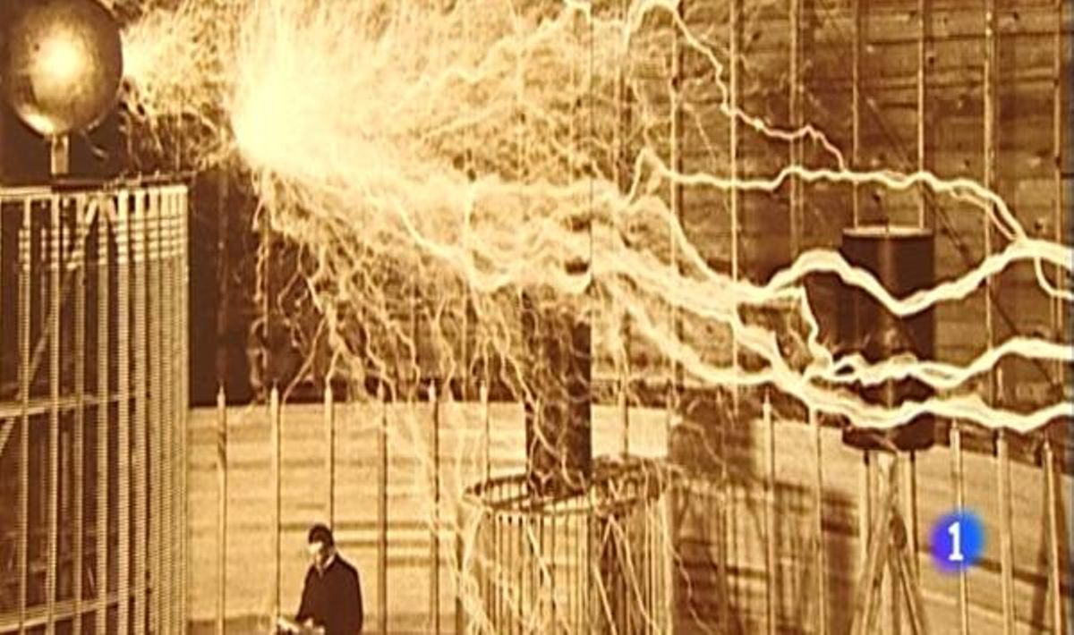 {Nikola} {Tesla}, un geni que ara el món reconeix (TVE-1).