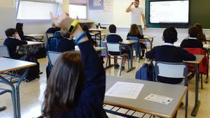 Alumnos del Colegio Corazonistas de Valladolid durante su primer día de clase del curso 2020-21.