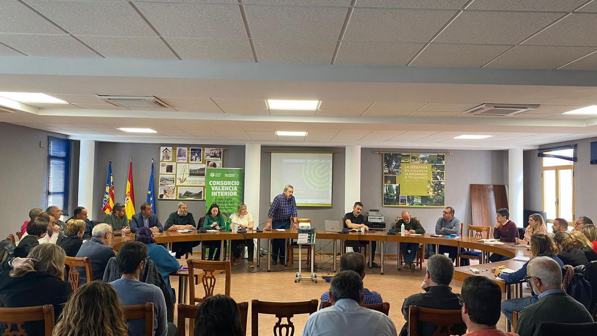 Reunión del Consorcio Valencia Interior con los municipios de la Serranía.