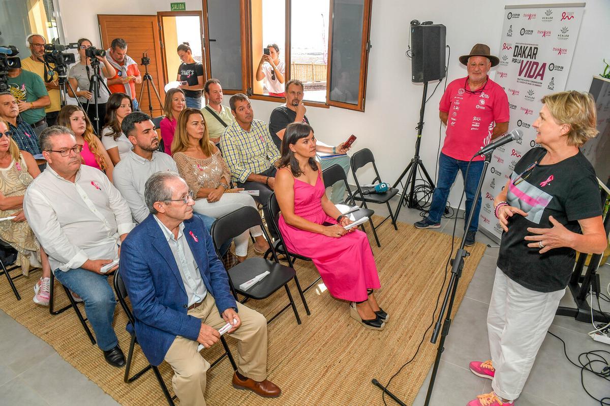 Presentación del 'Elefante Rosa' del 'Dakar por la Vida' Presentación del 'Elefante Rosa' del 'Dakar por la Vida'