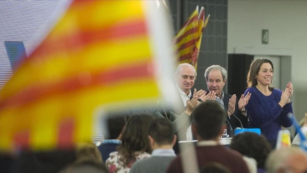 Jorge Fernández Díaz, al término del mitin central del PP catalán, en Barcelona.