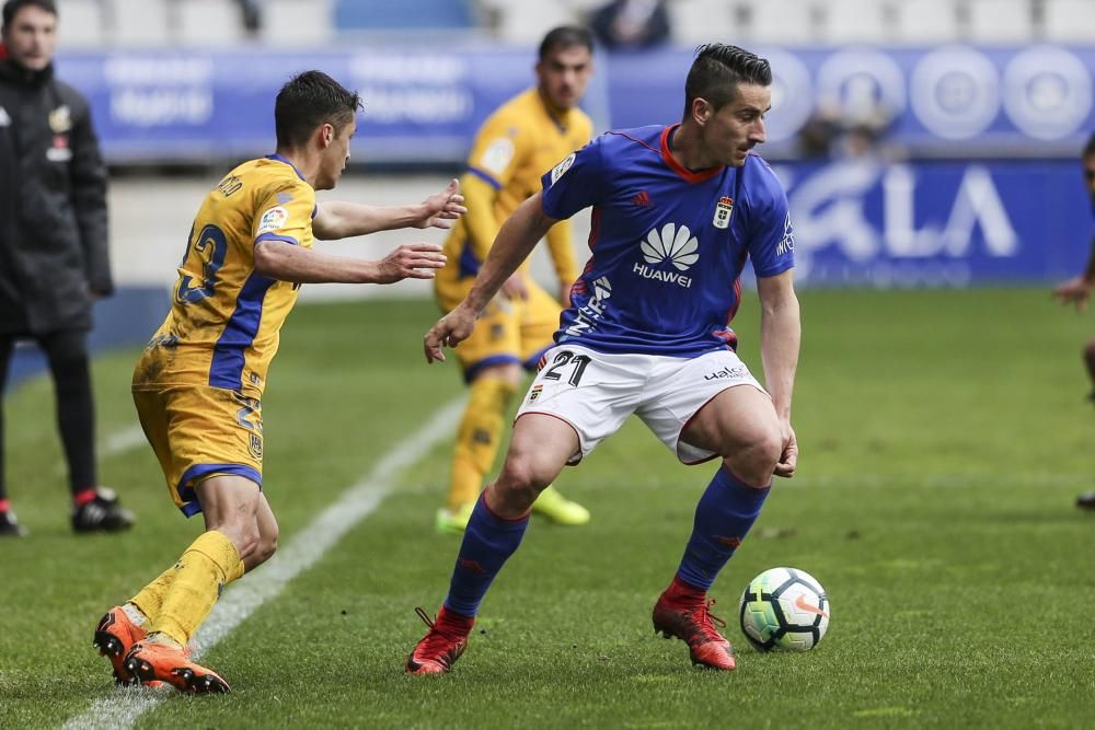 El partido entre el Oviedo y el Alcorcón, en imágenes