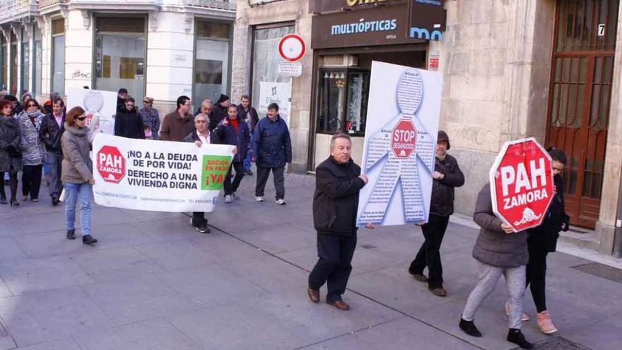 Vía Crucis de la PAH por las calles de Zamora