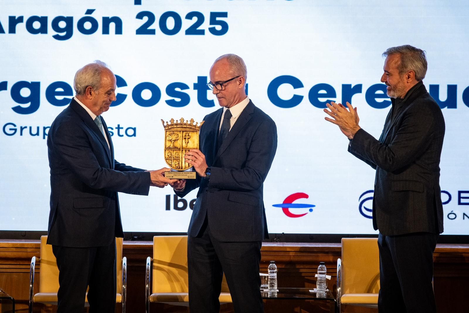 La IX Cumbre Empresarial reconoce la trayectoria de Jorge Costa