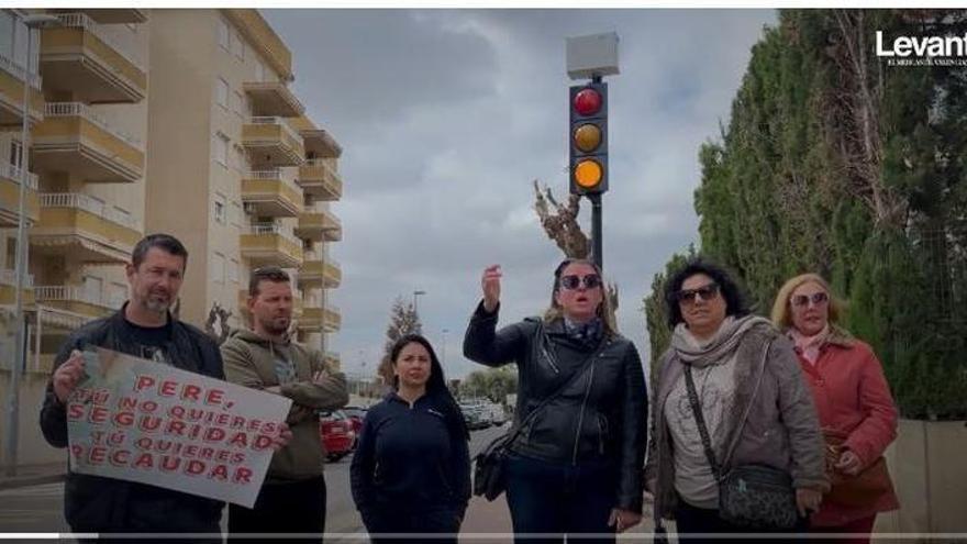 Antifraude detecta malas prácticas en la gestión del polémico semáforo de Canet aunque archiva la denuncia