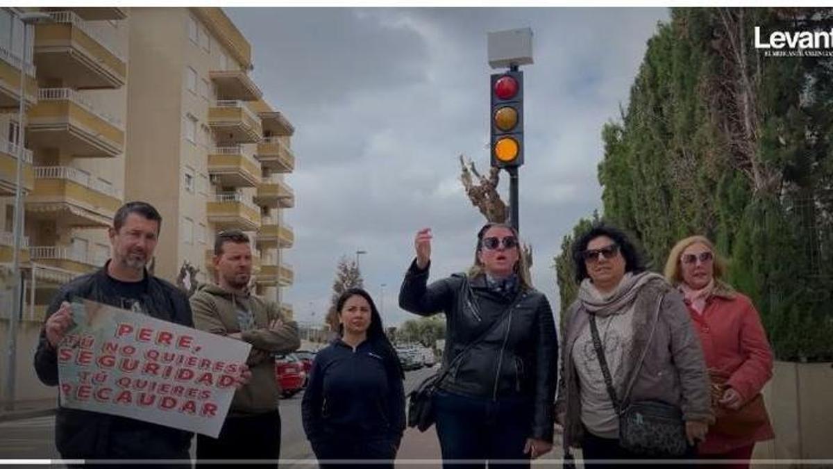 Una de las protesta vecinales por el semáforo.