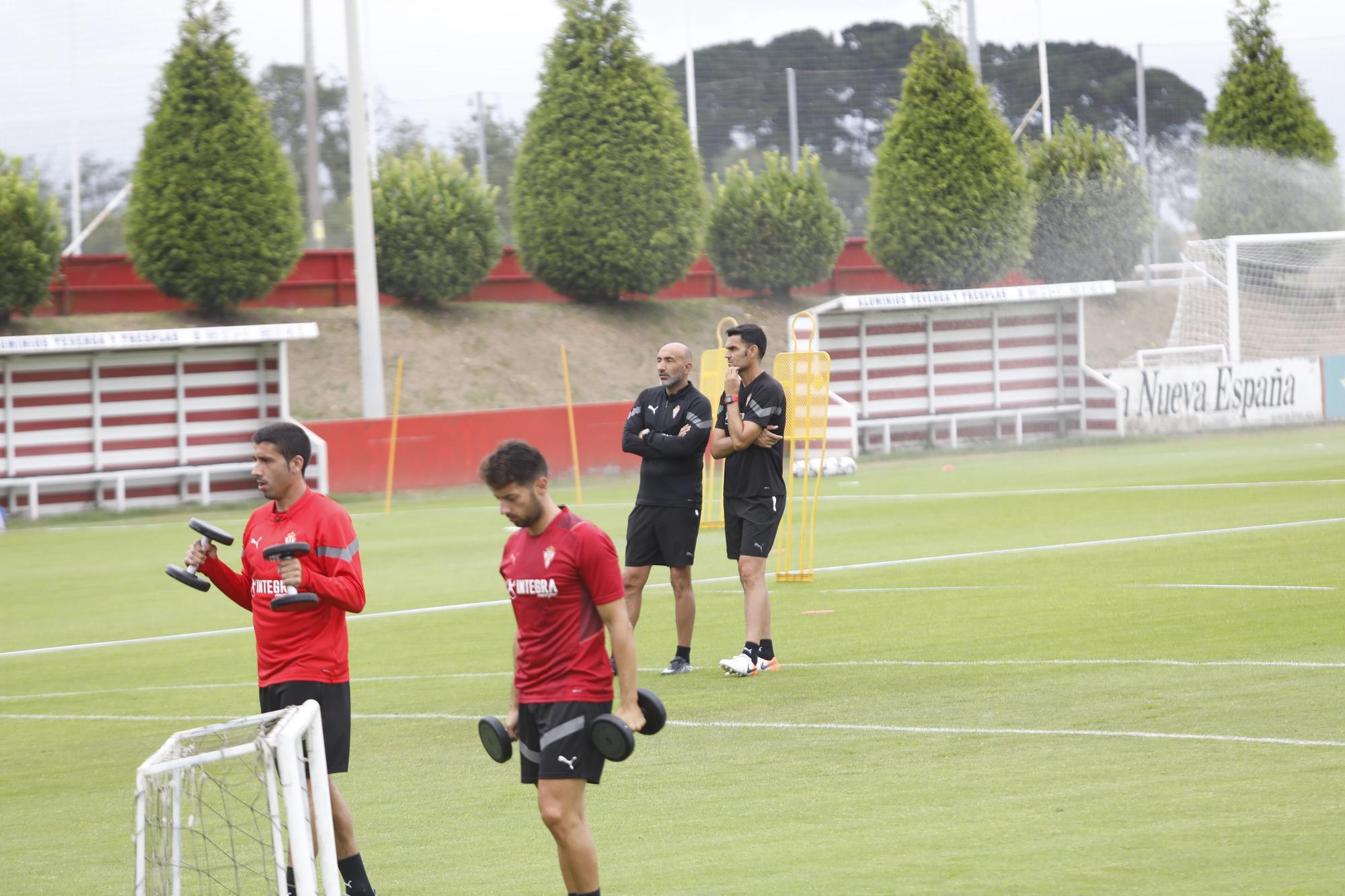 Irarragorri visita a Mareo y Cote y Jordan Carrillo se unen a los entrenamientos del Sporting