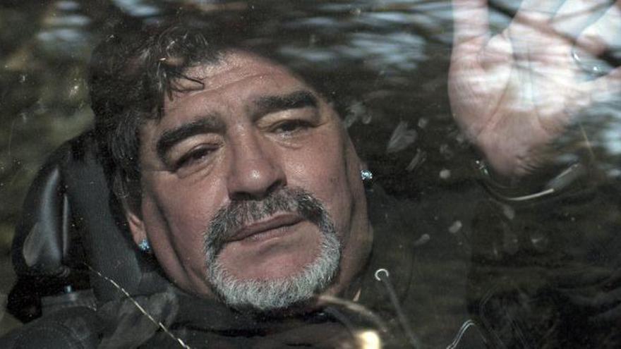 Otros tres investigados en la causa por la muerte de Maradona