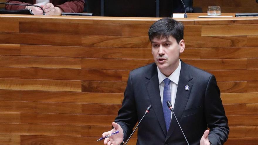 Estreno como consejero de Ciencia, Industria y Empleo en la Junta