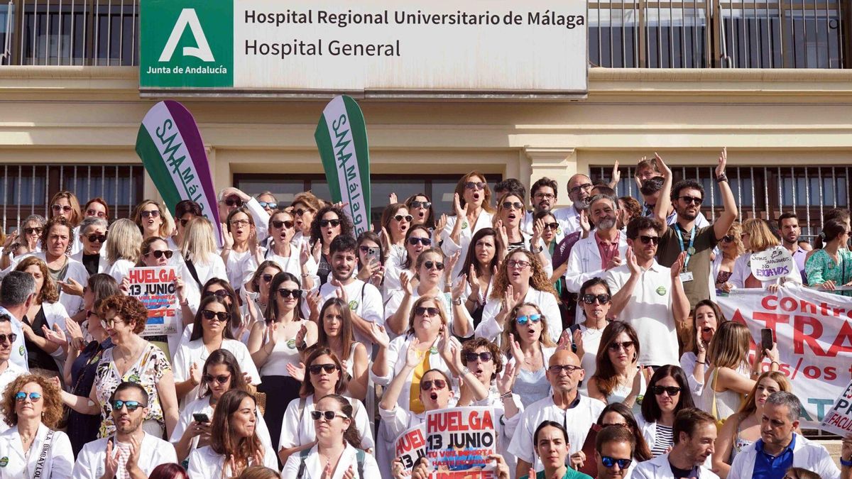 MLG 13-06-2025.-Concentración de médicos contra el borrador del Estatuto Marco del Ministerio de Sanidad, motivo por el que están convocados a la huelga nacional en esta jornada.