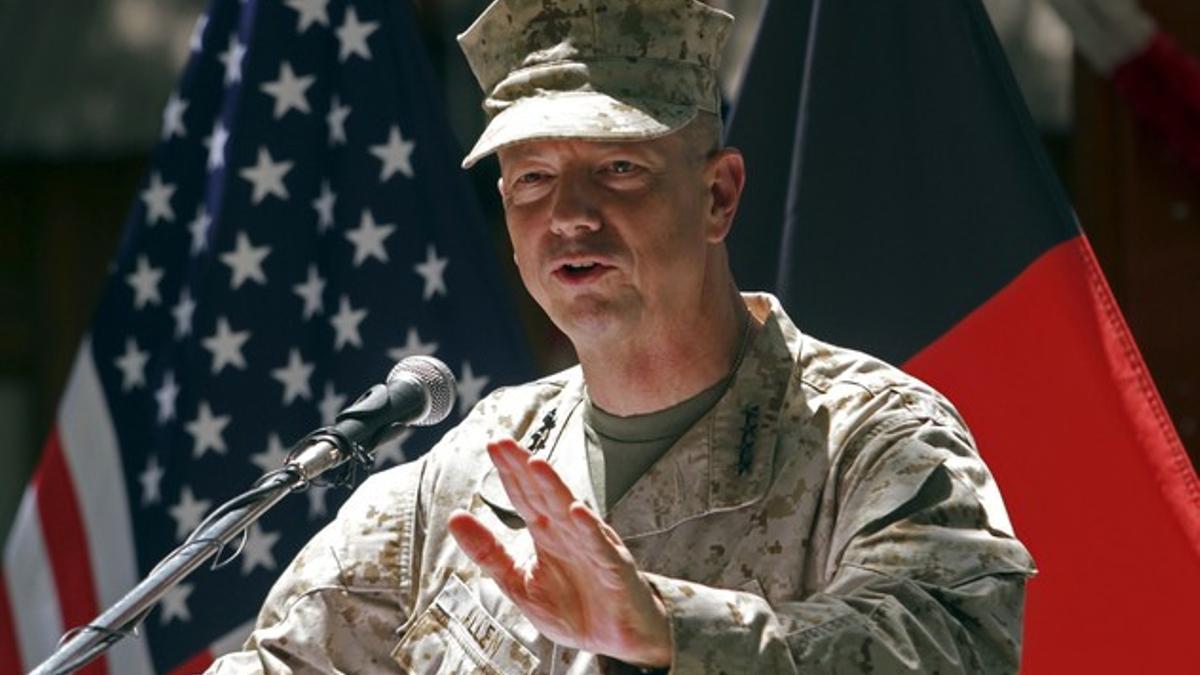 El general John Allen, comandante de las tropas de la OTAN en Afganistán, durante un acto en Kabul, el pasado 4 de julio.